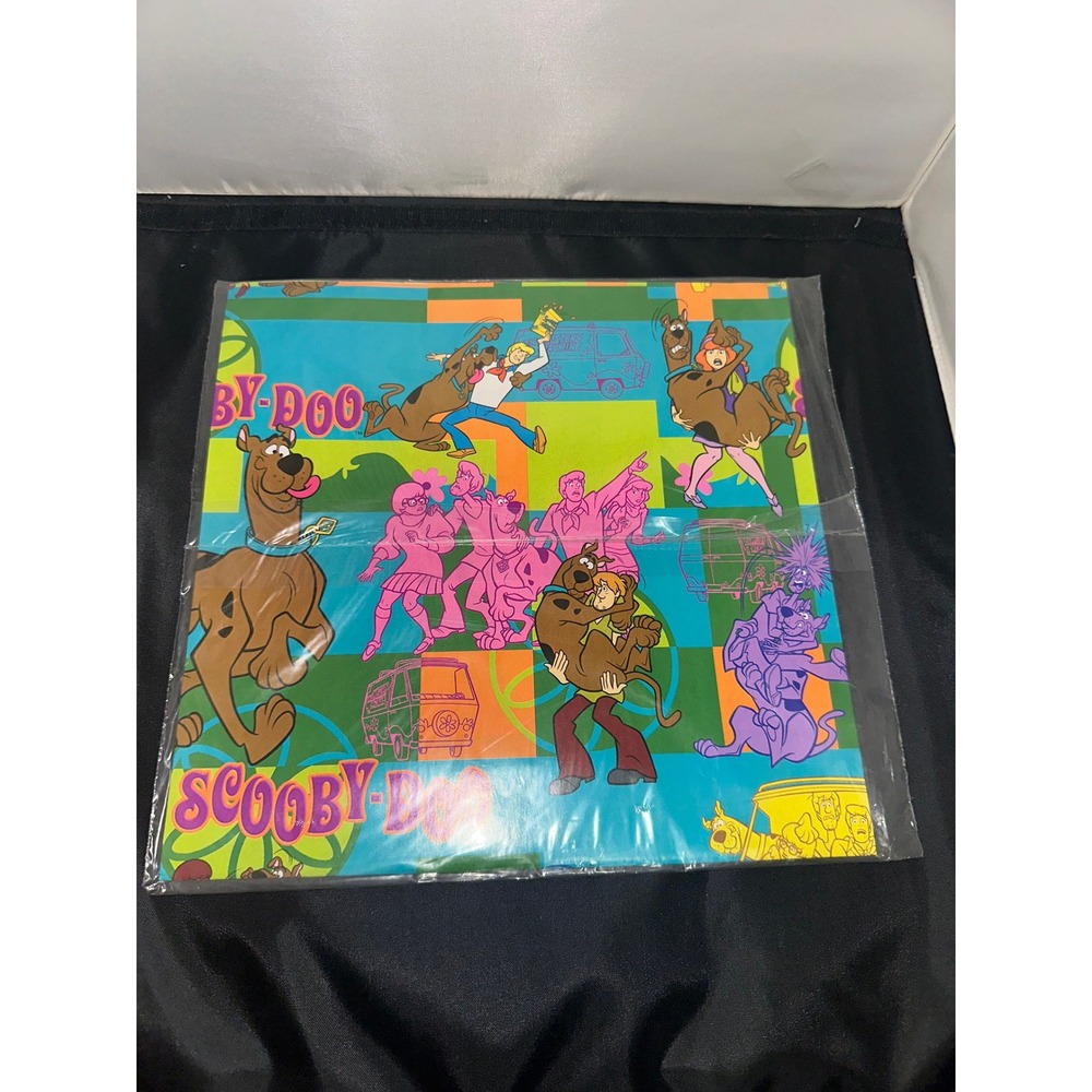 Vintage Scooby-Doo Hallmark Gift Wrap 2 Sheets 20x30 Mystery Machine 2000 New